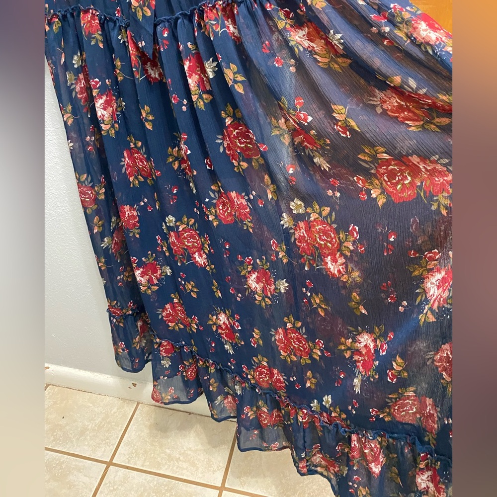 Forever 21 Floral Tiered Dress Women’s Small - Picture 6 of 10